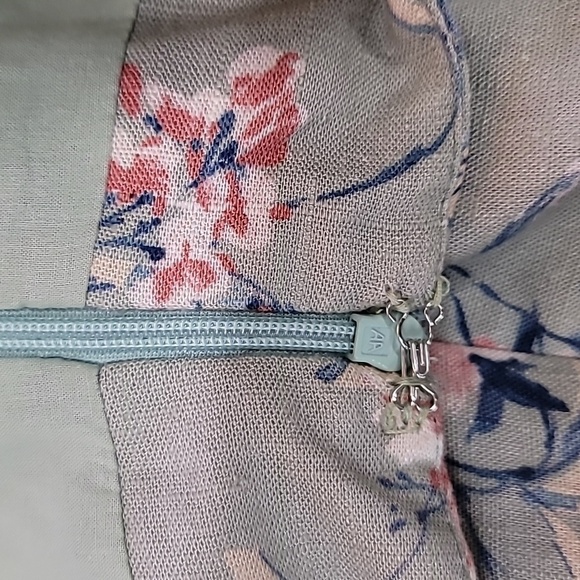 Storia Floral Linen/Rayon Midi Dress - Picture 6 of 14